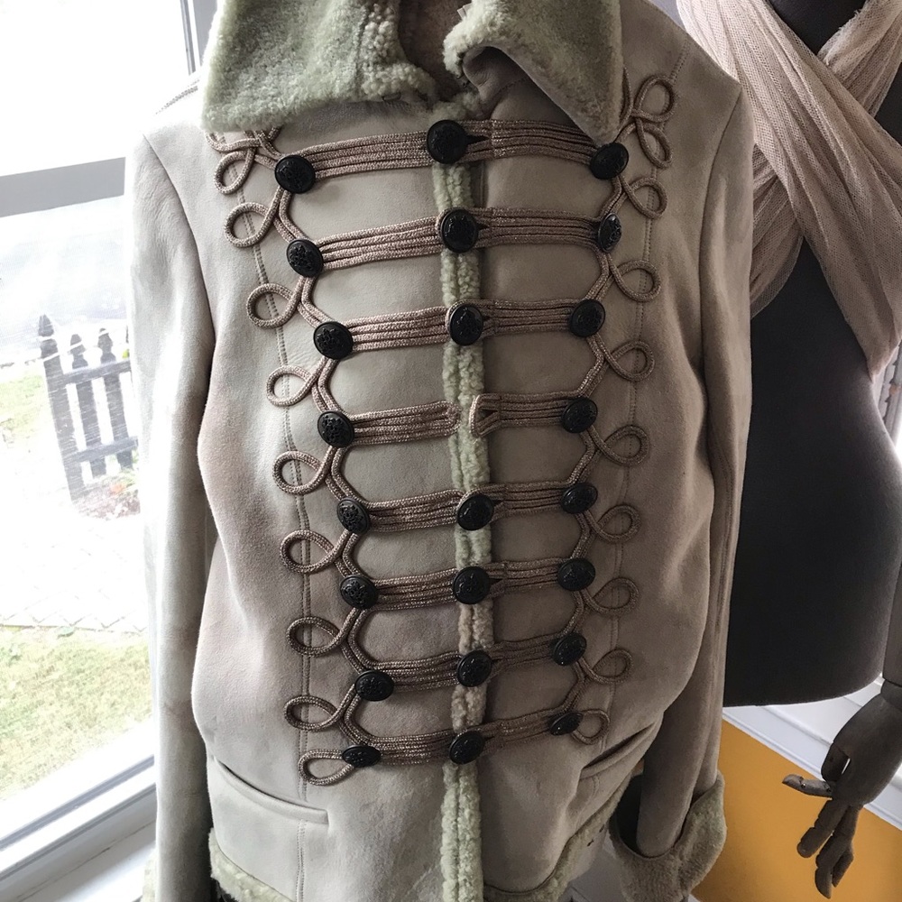 Ralph Lauren Collection - 100% Lamb Shearling sz 4